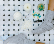 Load image into Gallery viewer, Cannabis Jojo Roller