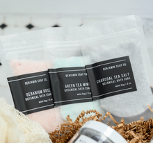 Load image into Gallery viewer, Geranium Rose Botanical Bath Soak